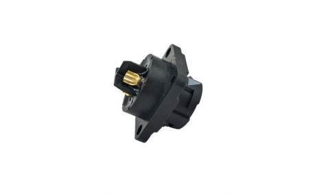 M19-Push-Locking-Feminino-2+5-Coração -Soquete-Flange-Tipo-4-Furo_visão-lateral(Vista lateral)